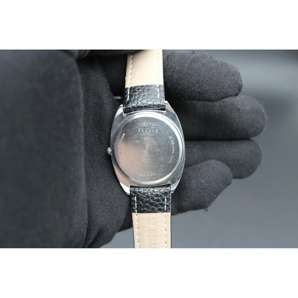 Vintage Pulsar 1990's 34mm Quartz Day-Date – Square Cushion Case – Textured Dial